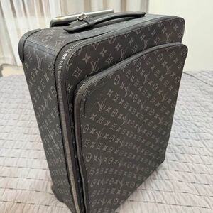 Louis Vuitton Monogram Gray Men's Bag